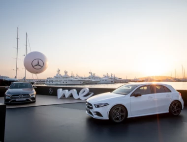 Η παρουσίαση της 4ης γενιάς της Mercedes-Benz A-Class στο Τροκαντερό (φωτό)